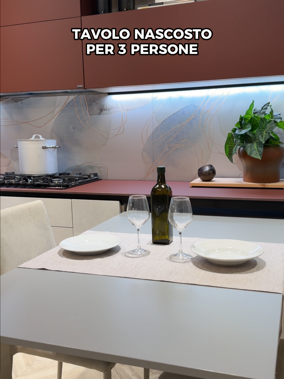 C’è un tavolo per il pranzo?